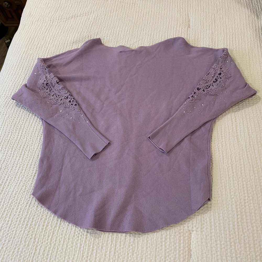 NWT Vila Milano women’s purple sweater size small